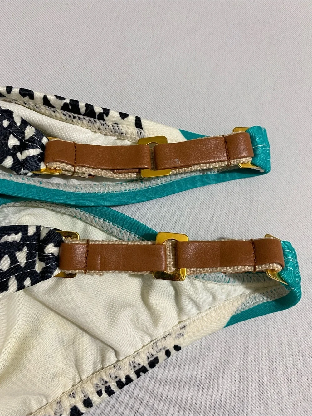 VIX by Paula Hermanny Sawi Brazilian Leather Side-Tab Bikini Bottom Size M